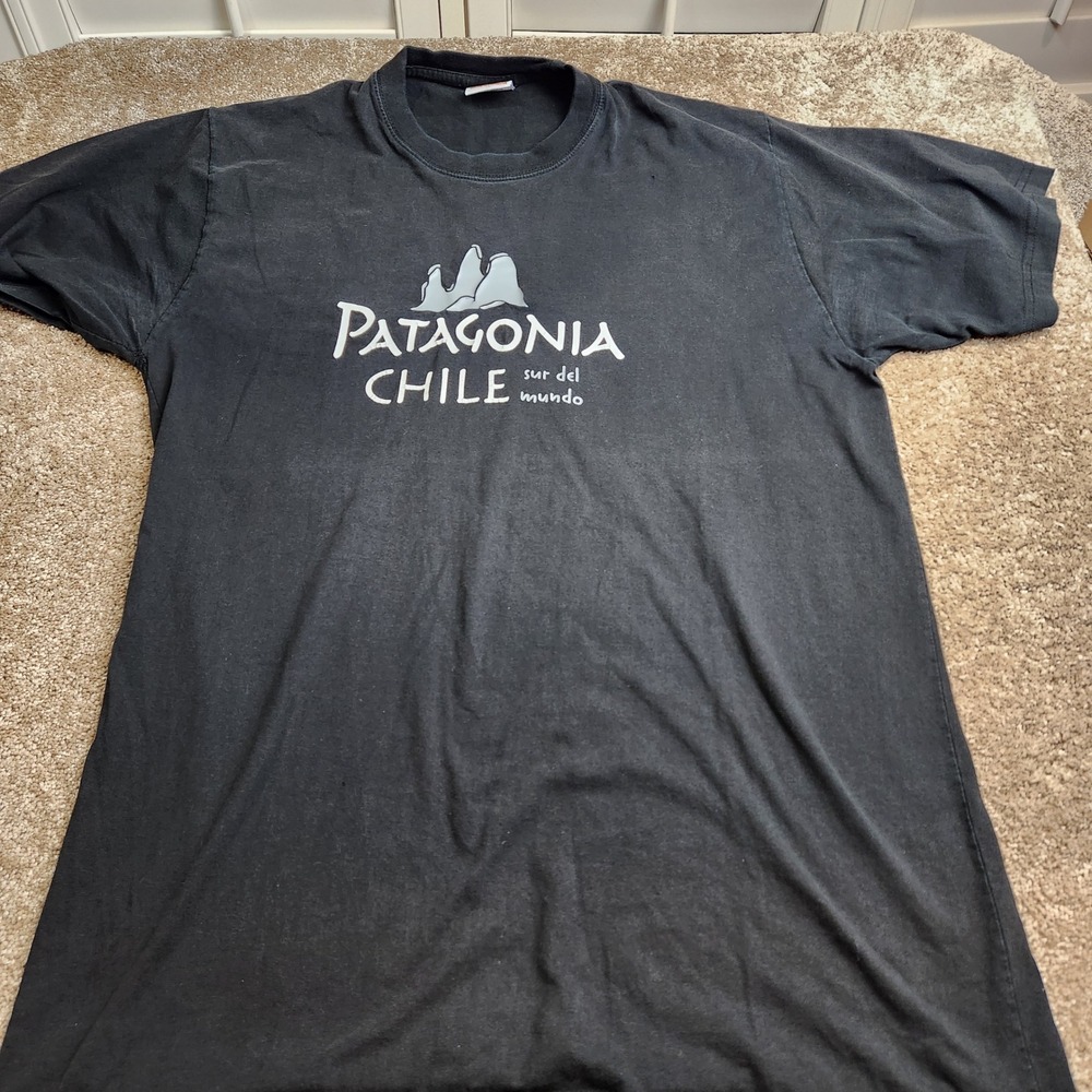 TOC'S Patagonia Chile Sur Del Mundo Graphic T-Shirt Mens XL Black Souvenir Tee